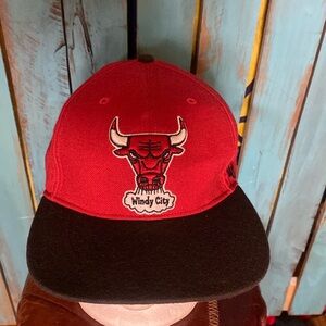 47 Hardwood Classics Chicago Bulls Windy City flat bill snapback hat one size